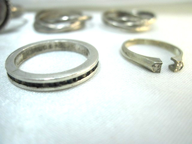 Women’s Sterling Rings Assortment – 8 Rings – 30g total