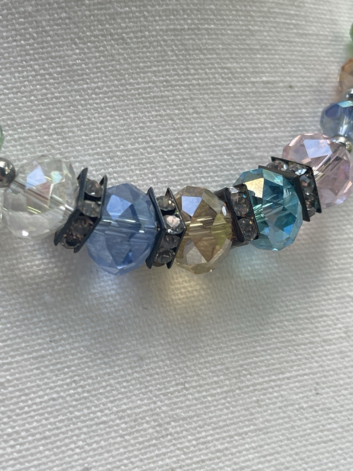 Vintage AB Multicolor Crystal Choker Necklace 15″ Easy Magnetic Clasp Rondelle