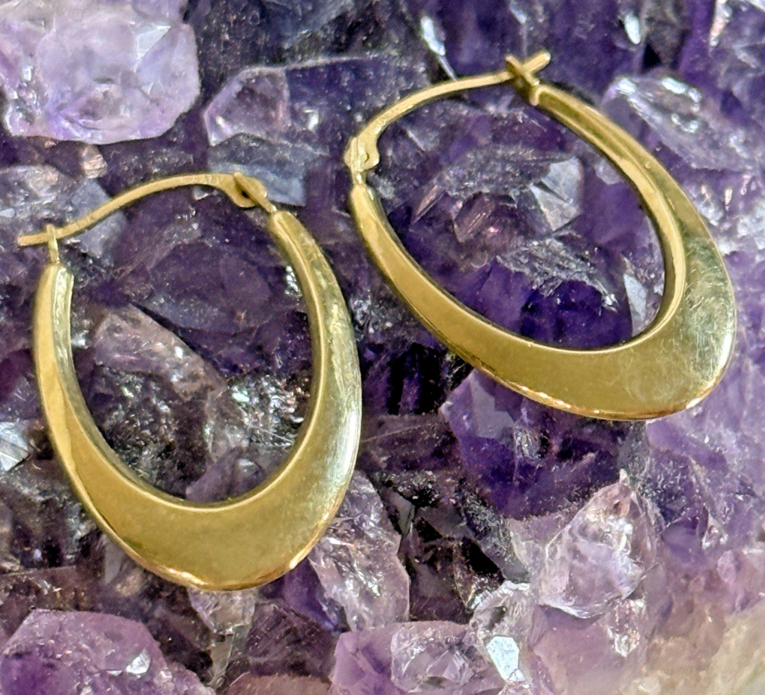 10K Solid Yellow Gold 3/4 Hoop Earrings Made in Israel – .66 grams