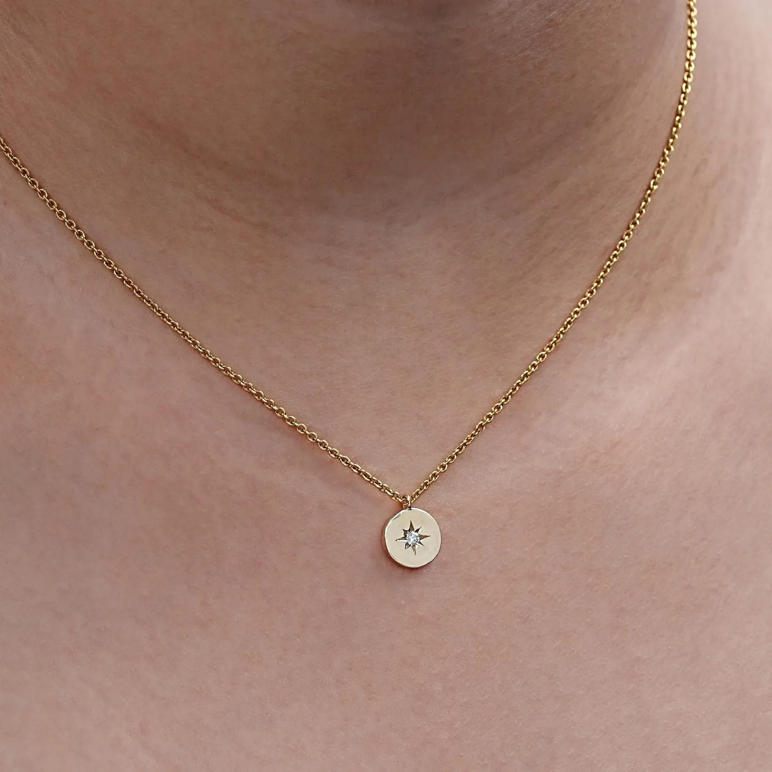 1.00 Ct Star Burst Round EF VS Lab Grown Diamond Necklace in 14K Yellow Gold