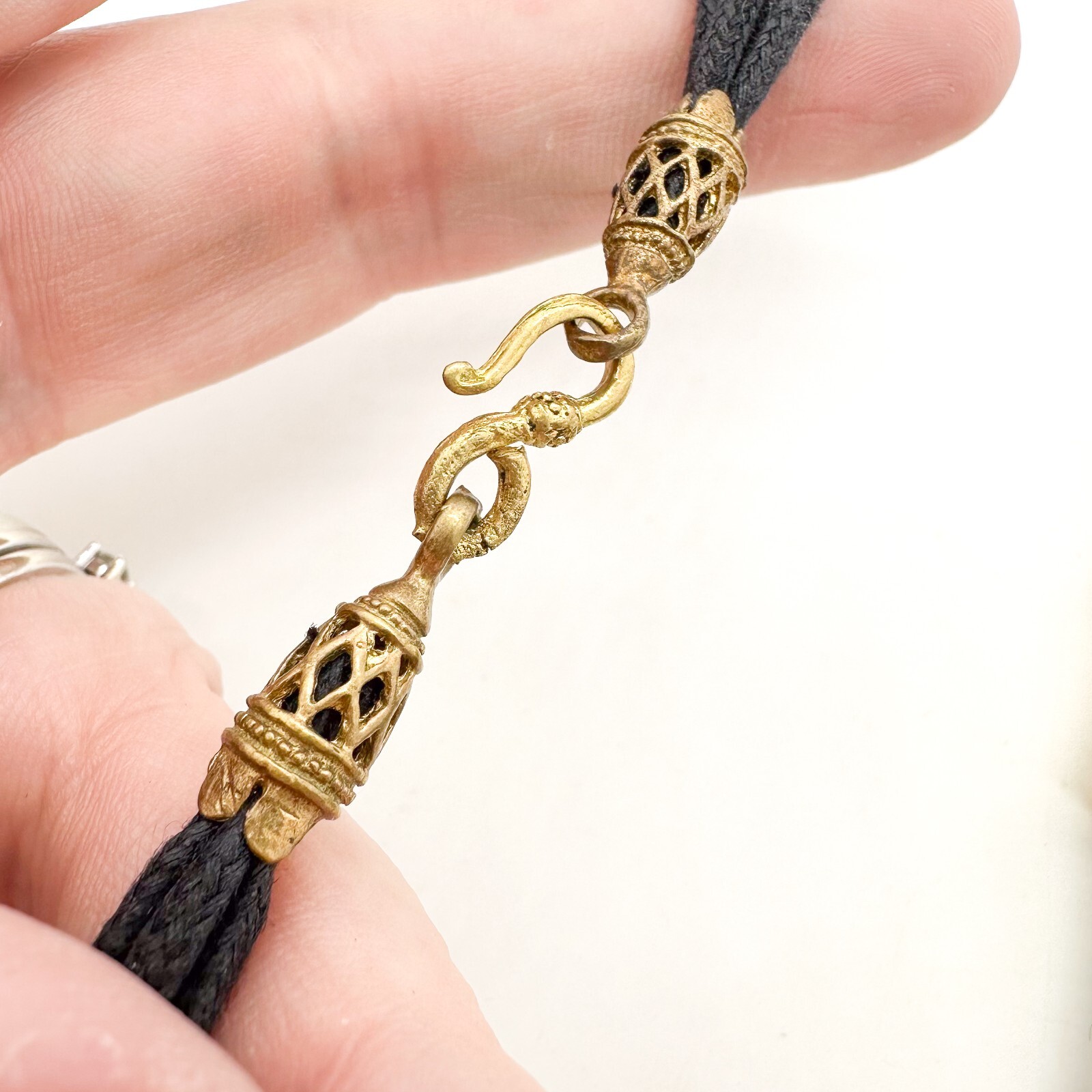Vita New York Necklace Natural Multi Stone Gold Plated Cord Gold Plated Unsigned