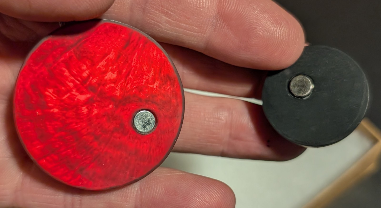 The Clark Museum Large Orbital Necklace Red & Zinc Magnetic NEW + Free Necklace