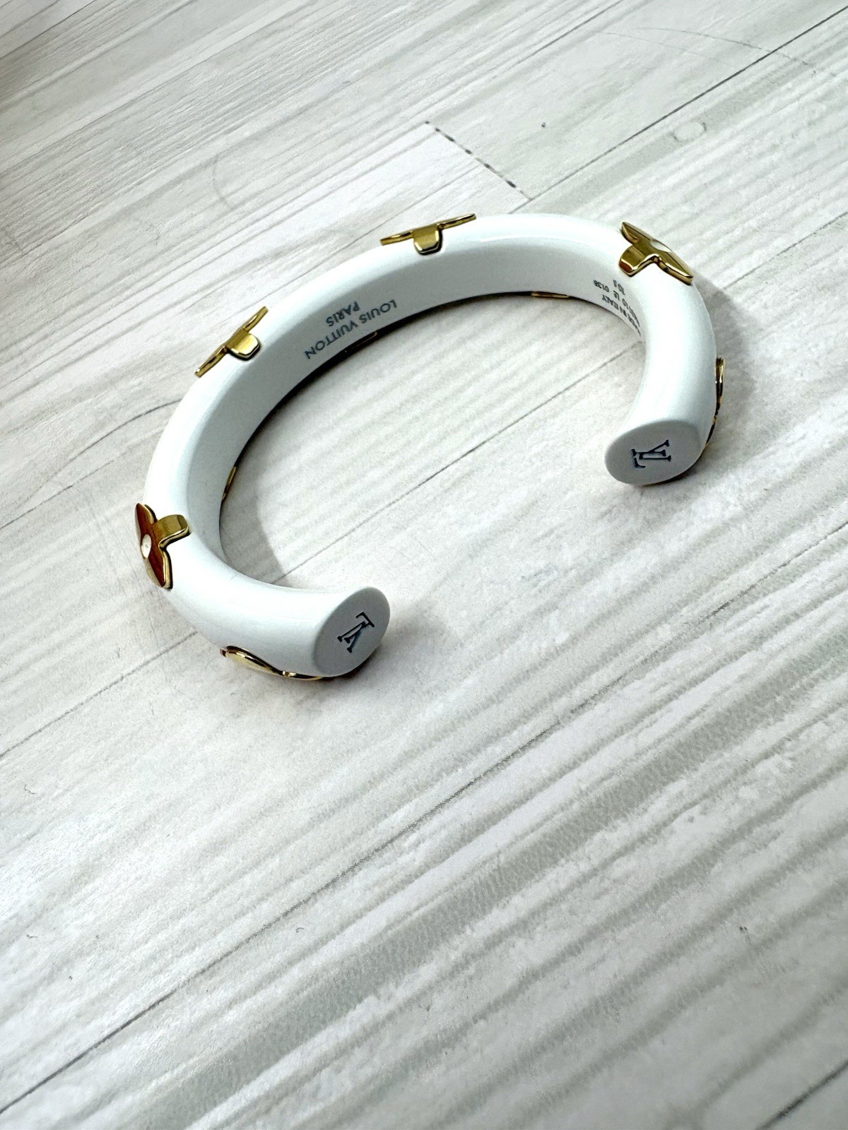 Louis Vuitton M63111 Jonc Daily Monogram Bangle Bracelet White Gold Authentic