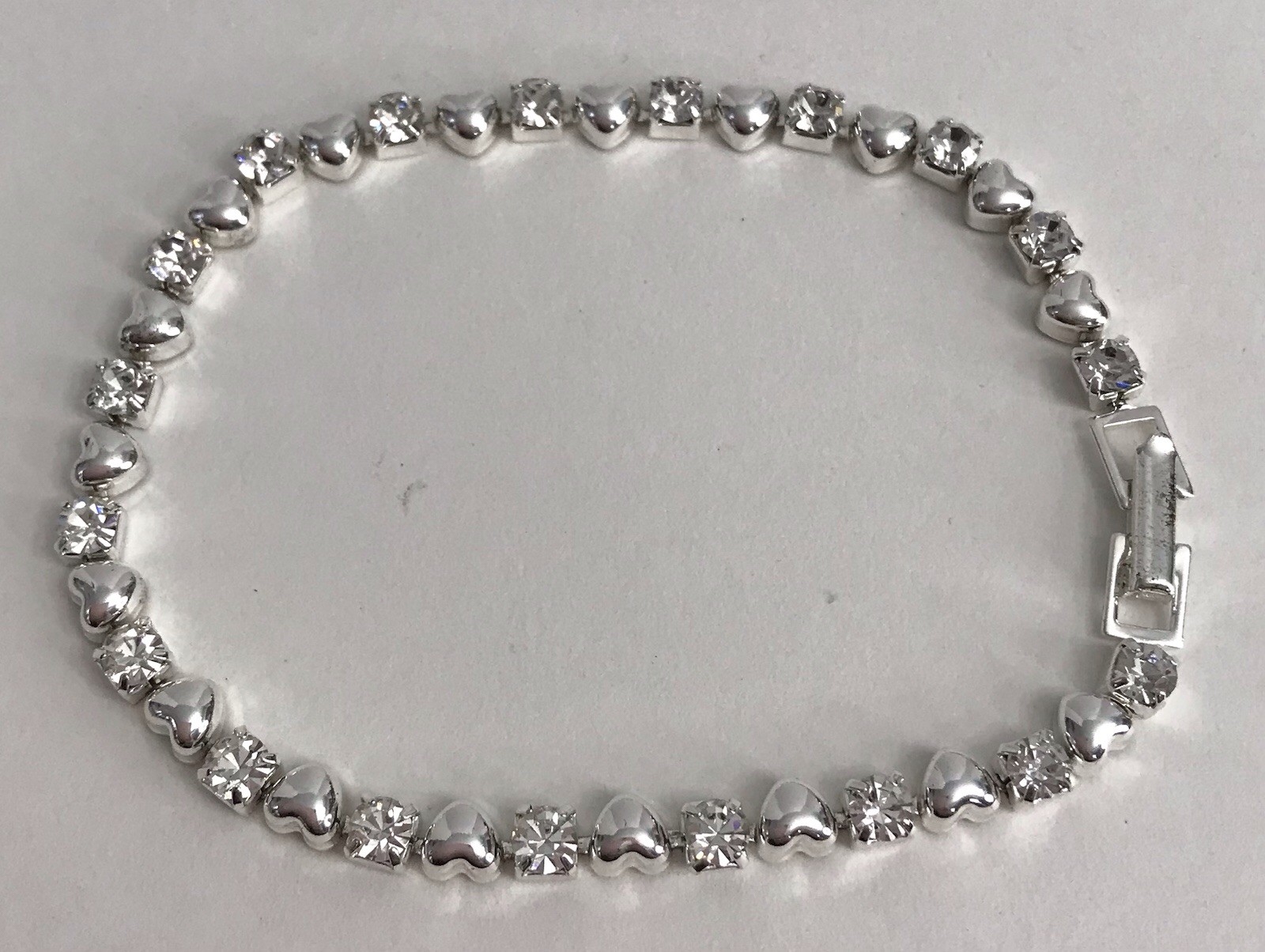 Bulk Jewelry Lot Of 20 Bracelets Branded & Unbranded