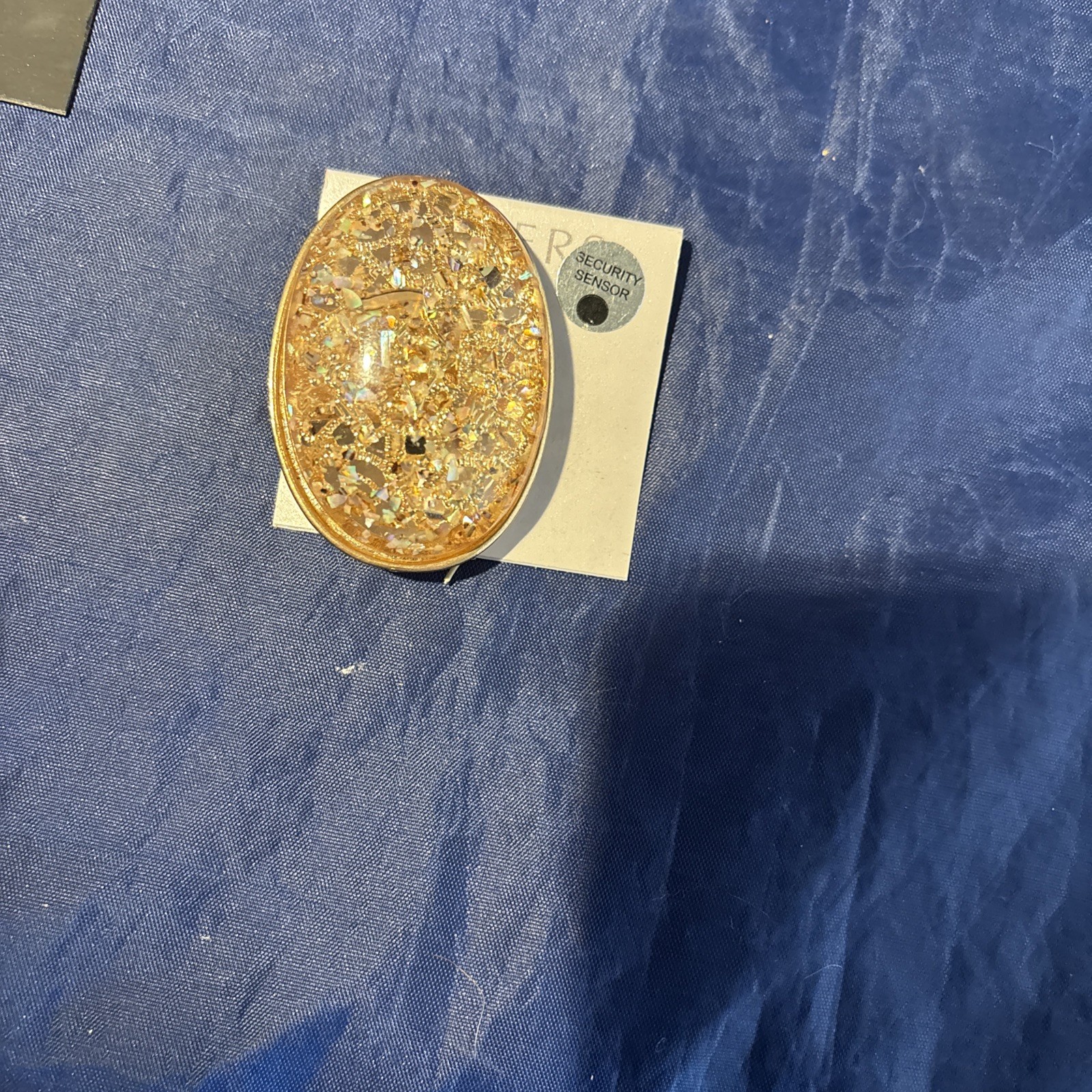 Lot of 7 Fashion Rings – Costume Jewelry with Tags – Sizes Vary