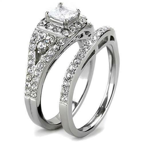 TK3253 – High polished (no plating) Stainless Steel Ring with AAA Grade CZ in