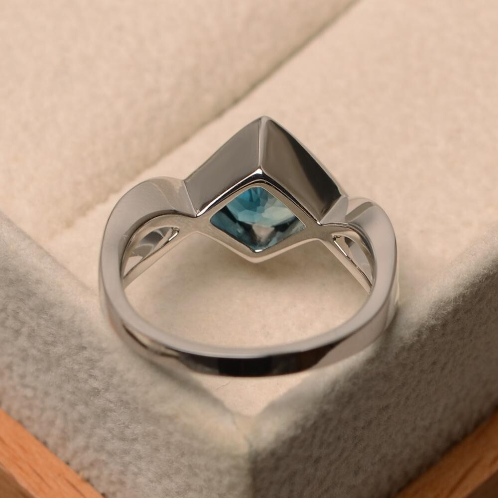 Natural London Blue Topaz Ring, 925 Sterling Silver Engagement Jewellery Ring,