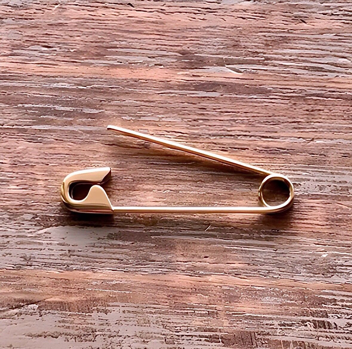 18K Rose Gold Safety Pin Earring : Edgy Punk Minimalist Jewellery 1.25 Inch
