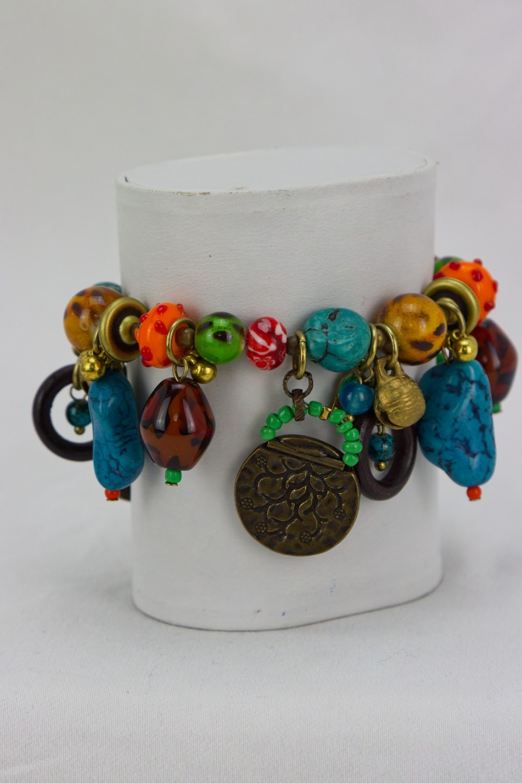 Treska Stone, Glass, Resin and Metal Stretch Bracelet, 71gr