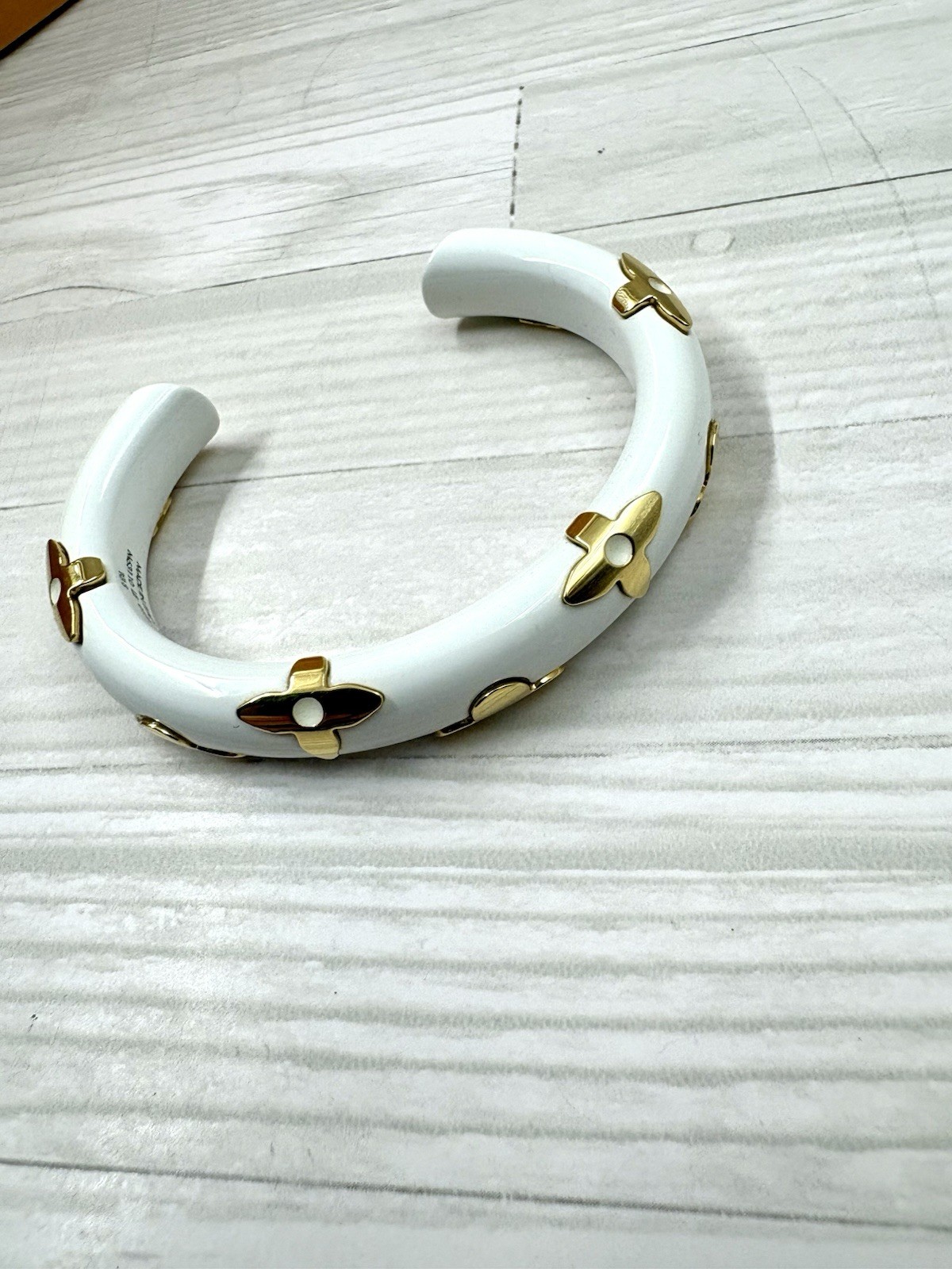 Louis Vuitton M63111 Jonc Daily Monogram Bangle Bracelet White Gold Authentic