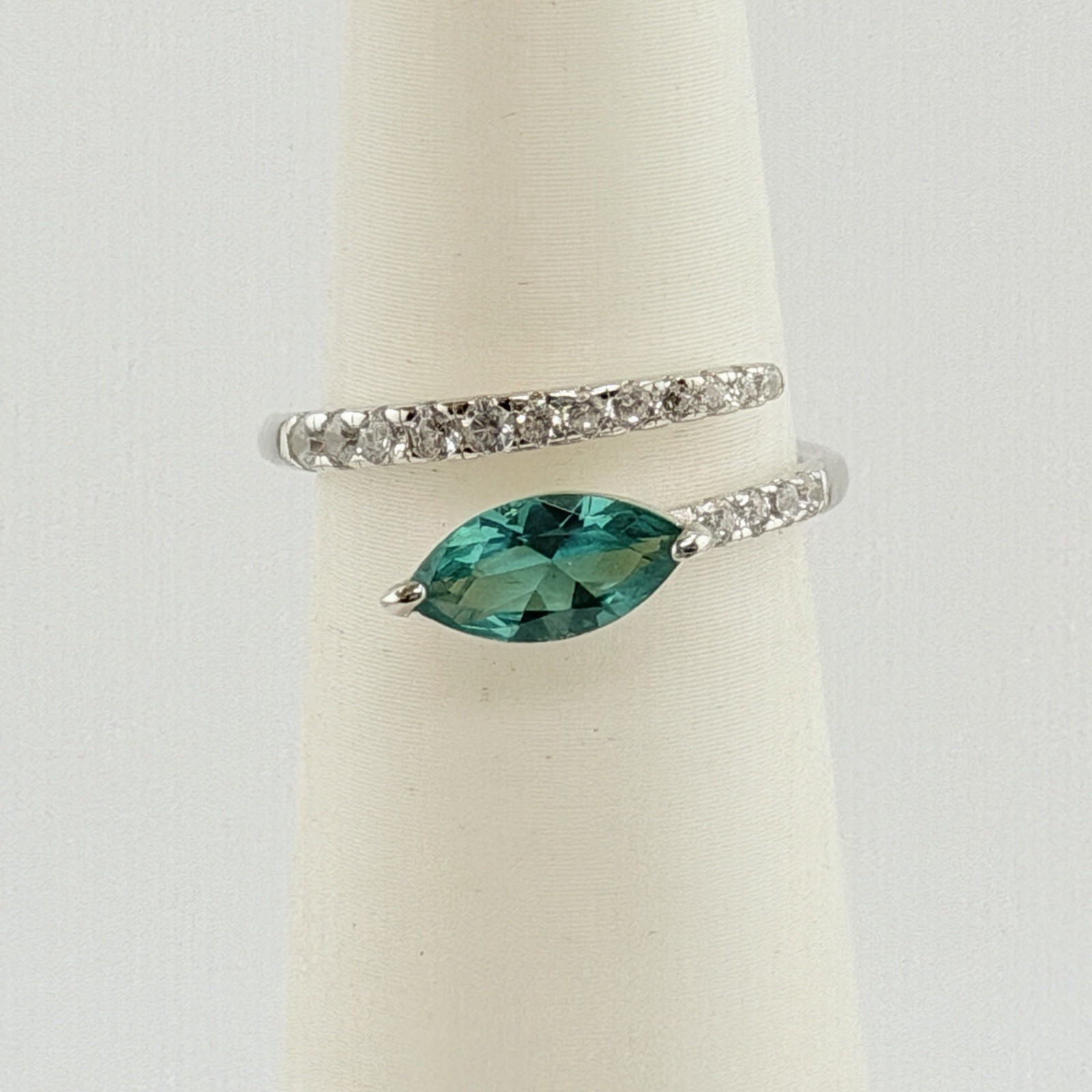 Bomb Party Sterling Club Ring Sz 7 RBP6459 Paraiba Tourmaline on .925 Silver