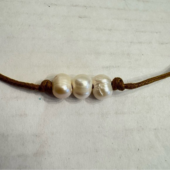 Natural Genuine Freshwater Pearls & Brown Leather Cord Necklace 18”