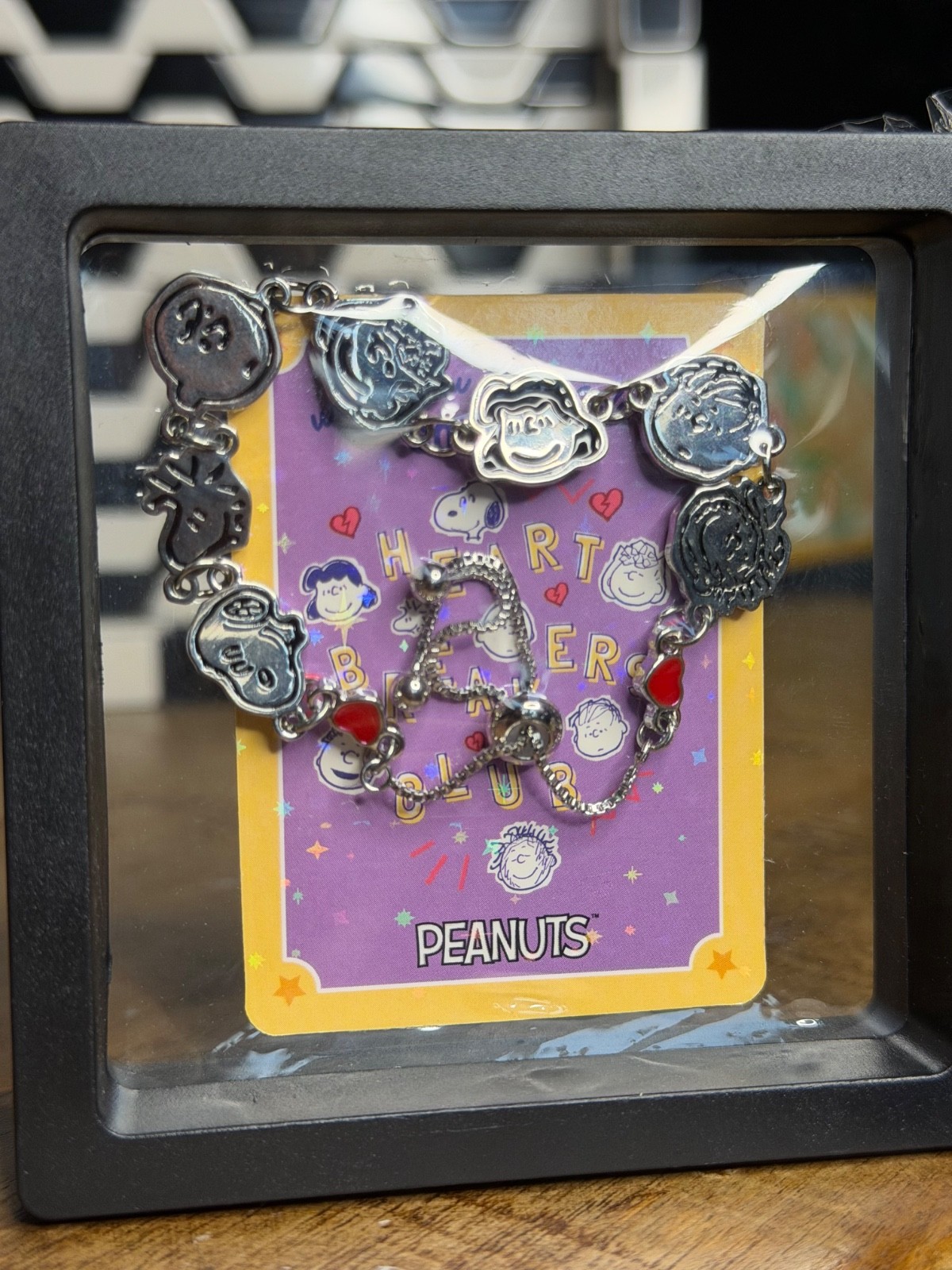 Miniso Peanuts Snoopy Metal Bracelet Heart Breakers Club Confirmed Blind Box Car