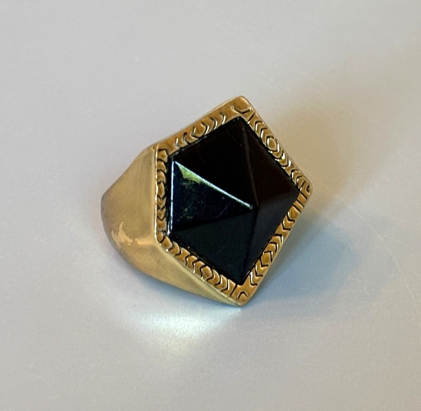 House of Harlow 14k Gold Plated Designer Ring Sz 7 Black Onyx Abstract Pentagon