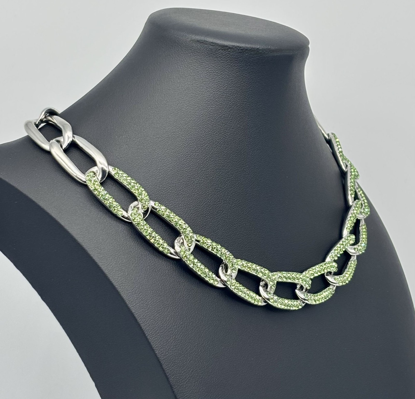 Curb Link and Green Pave Crystal Silver-Tone Collar Necklace Adjustable Unsigned