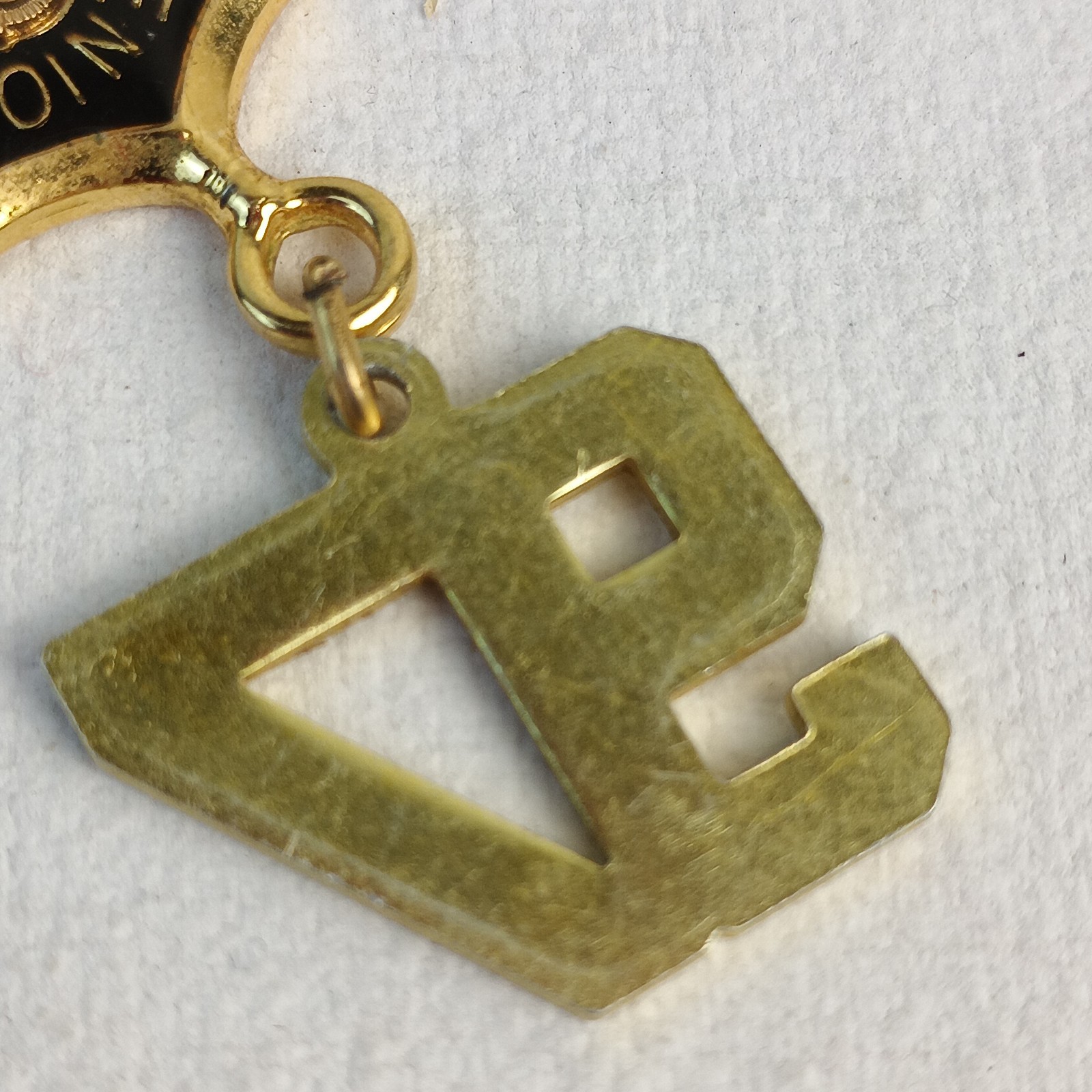 VTG Class of 97 Senior Key Pendant graduation Gold Tone School Crest Shield read