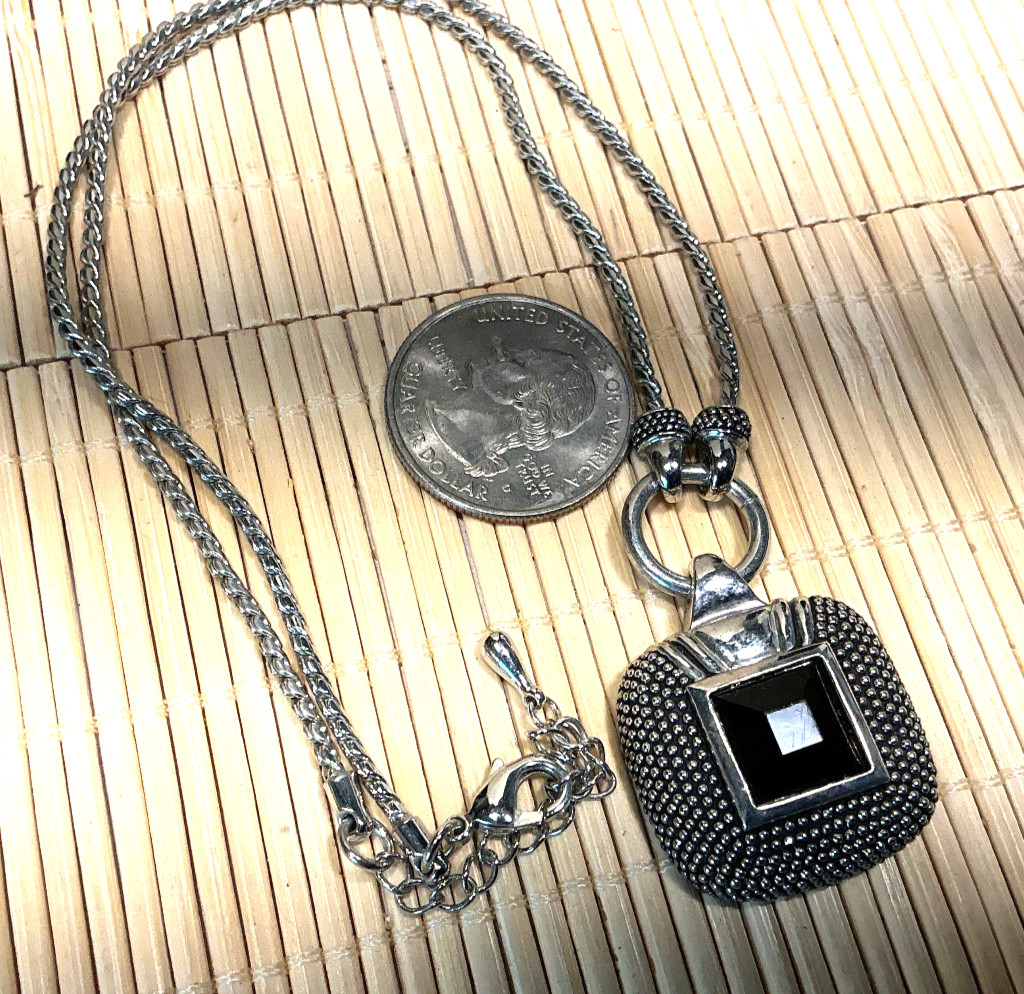 Fashion Necklace Silver Tone Black Acrylic Textured Metal Pendant Lot 103D