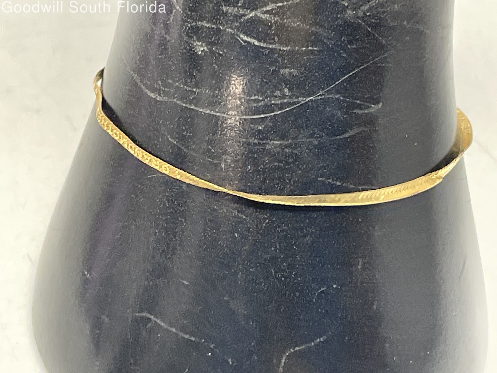 Gold 14K Bracelet Women’s (Stamped 14K. Tested 13.79KT) Weight 1.0gr.