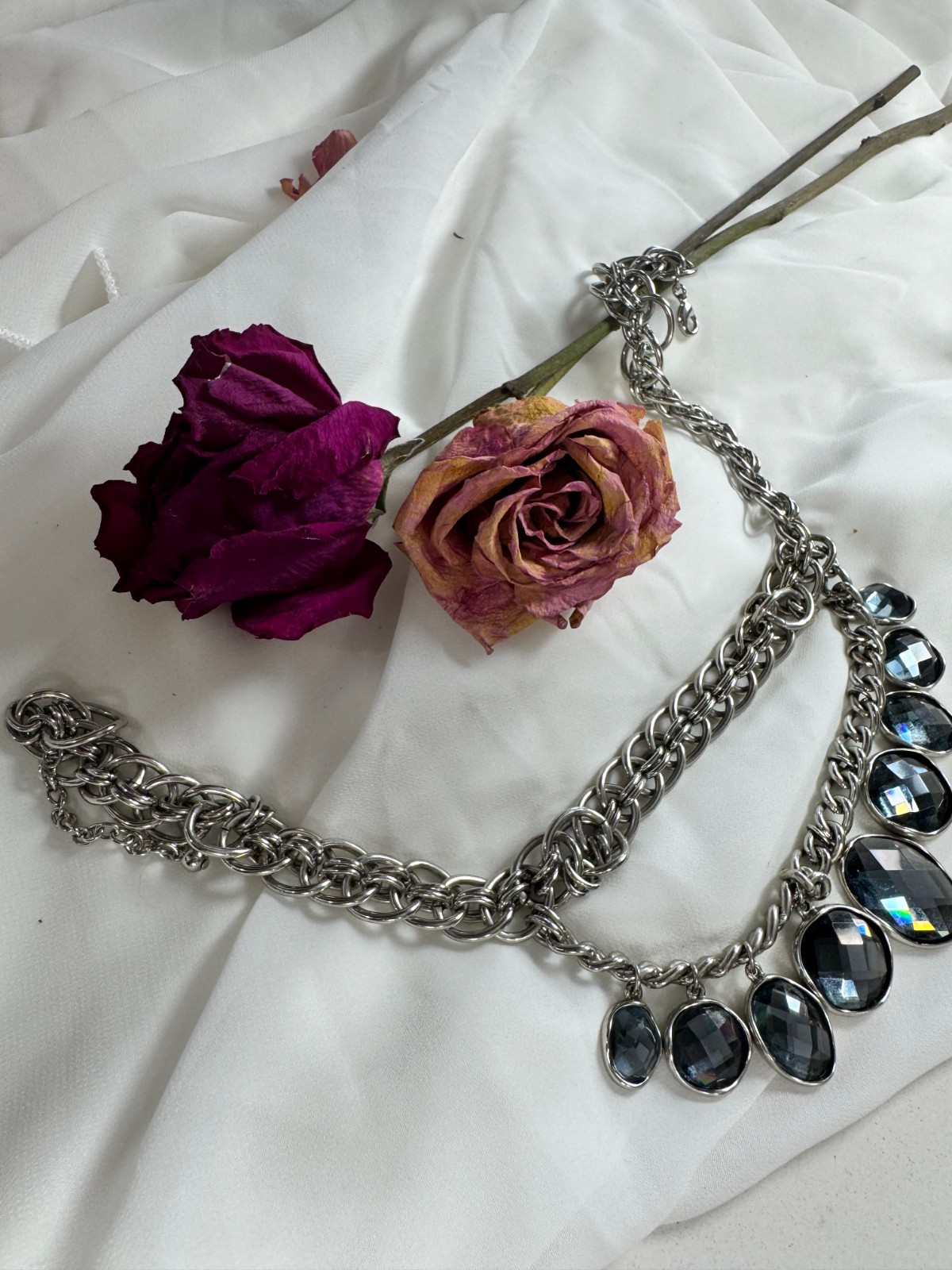 Chunky Silver Tone Chain Necklace Faceted Gray Glass Crystal Statement Bib Neckl