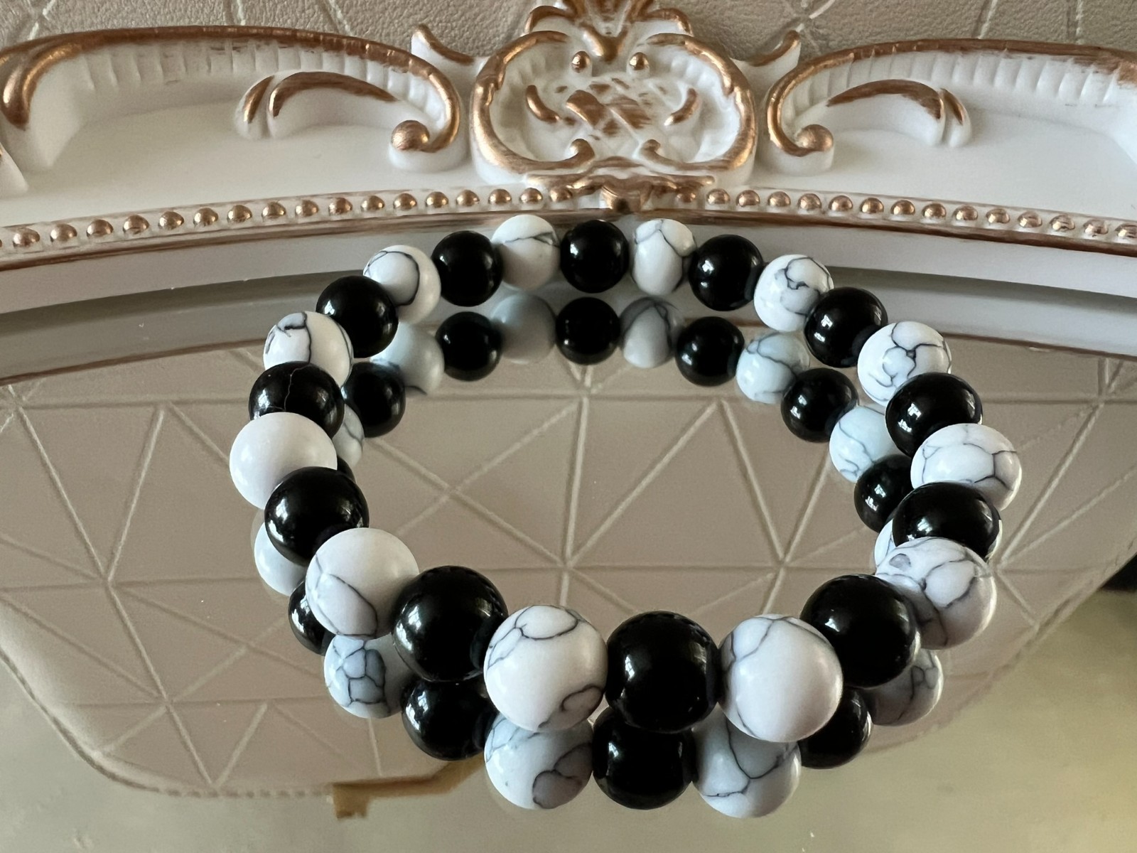 handmade women marble black & white stone bracelet elastic stretchy