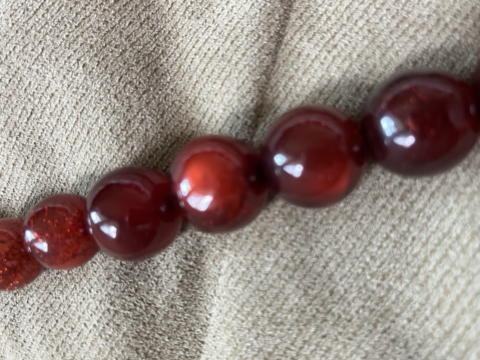 Vintage Graduated Red Resin Bead Necklace Faux Goldstone Flakes Retro Boho