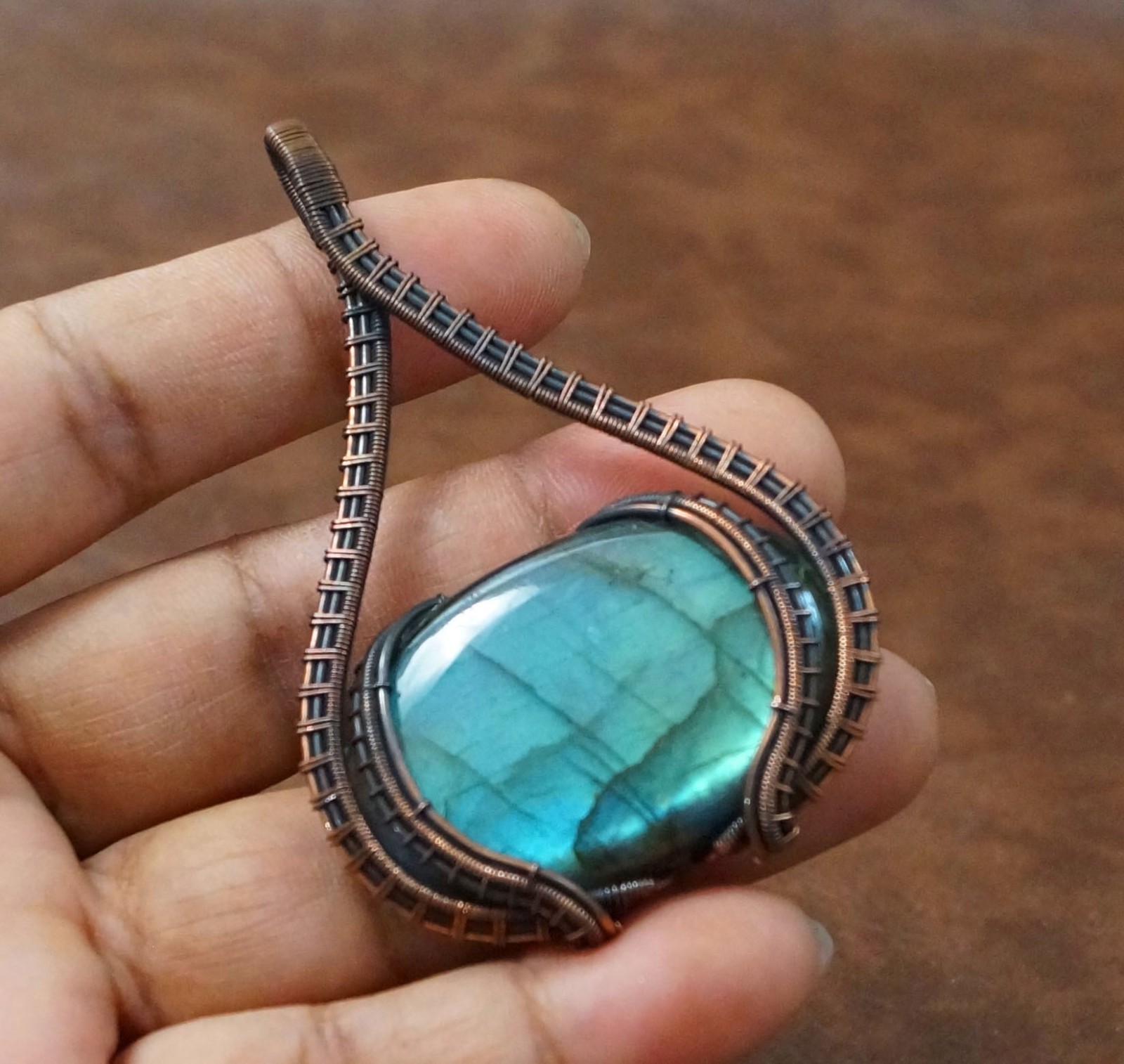 Blue flash Labradorite Copper Pendant Natural Gemstone Handmade Jewelry (PD-33