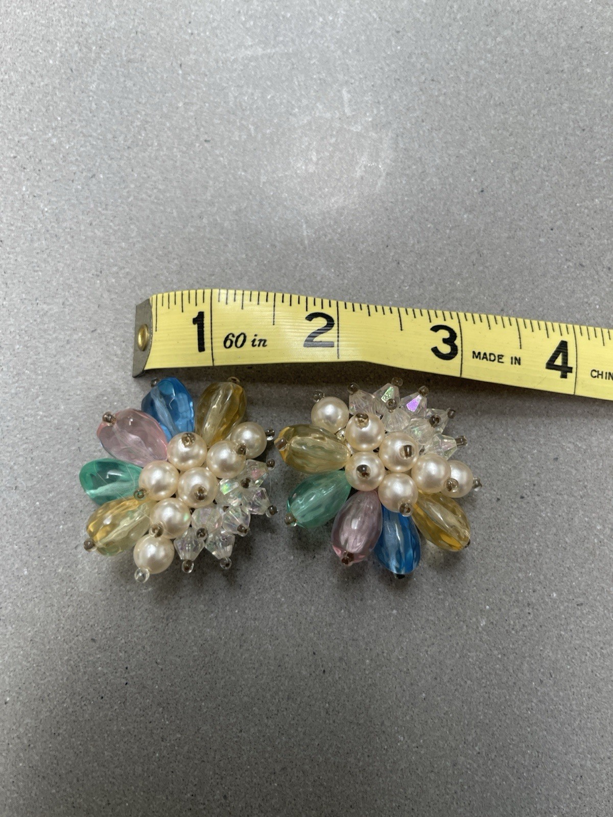 Clip-On Cluster Stud Earrings Faux Pearl Multicolor Beads Crystal Flower 1.25″