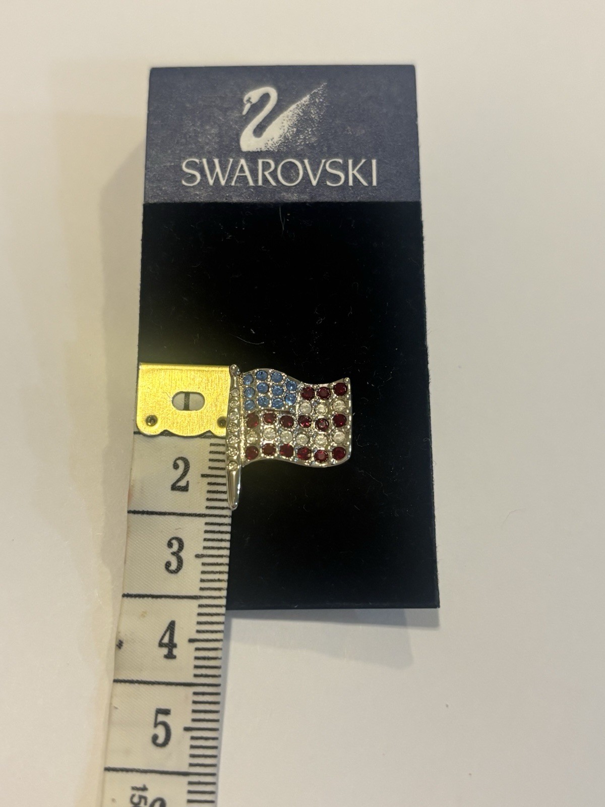 Swarovski Crystal American Flag Lapel Pin Patriotic USA Red White Blue New Card