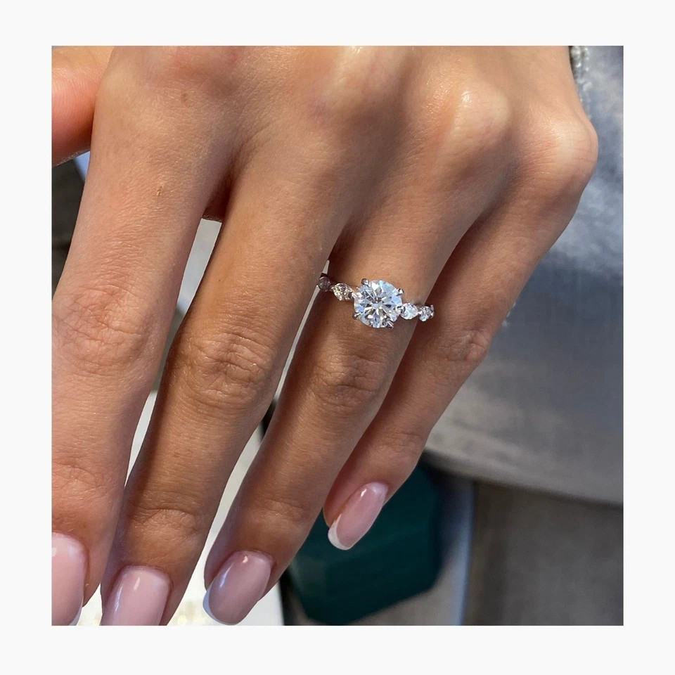 2 Ct Round Cut Simulated Diamond Stunning Wedding Ring 14k White Gold Plated