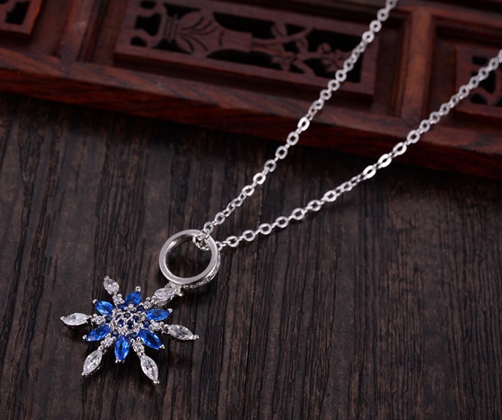 18″ Sterling SILVER Frozen SNOWFLAKE Topaz Blue CZ Pendant NECKLACE Gift Box PE3