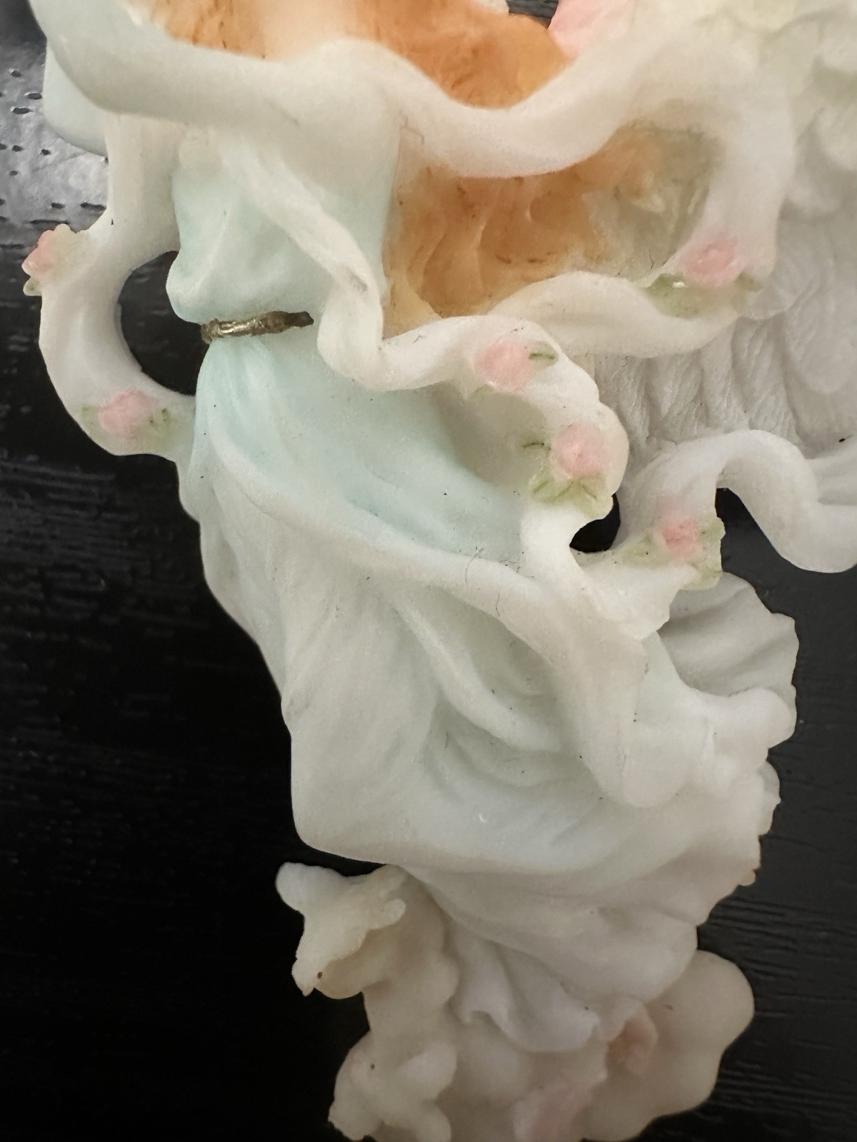 Roman Inc Angel Brooch Pin 2000 Christmas Trumpet Holiday Pastel Resin