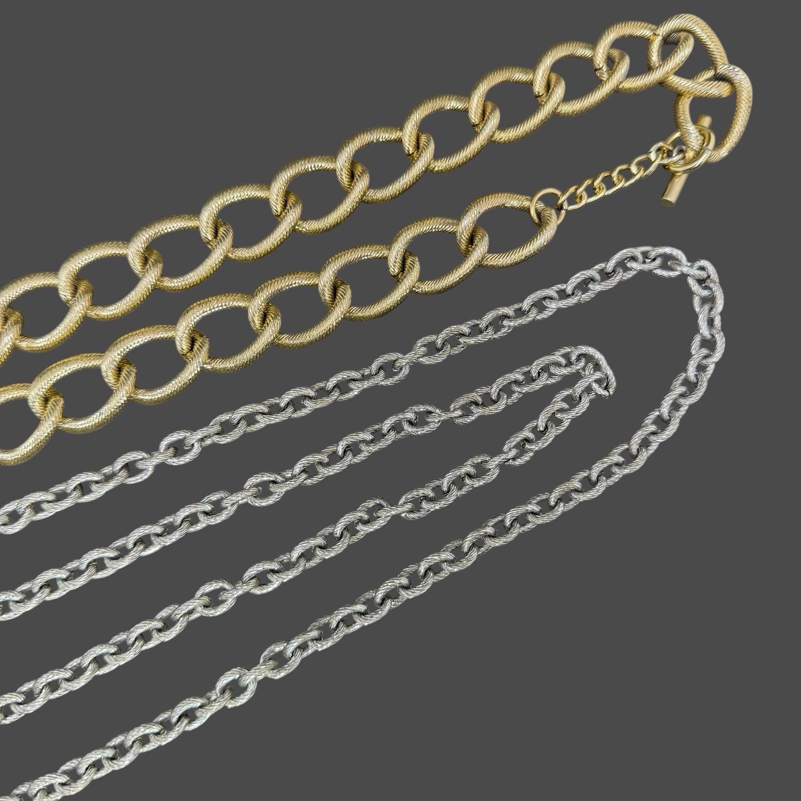 Vintage Lot of 2 Textured Aluminum Chain Link Necklaces Gold Tone & Silver Tone