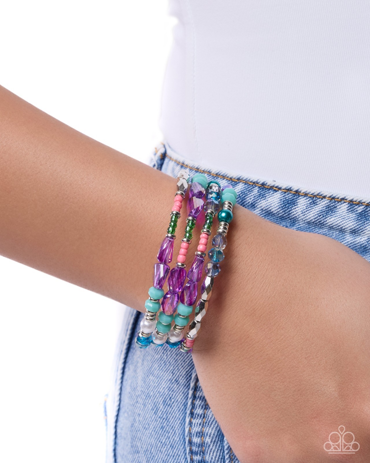 Paparazzi Crowd Pleasing Chic – Blue – Alexandrite Pearls , Seed Beads , UV Bead