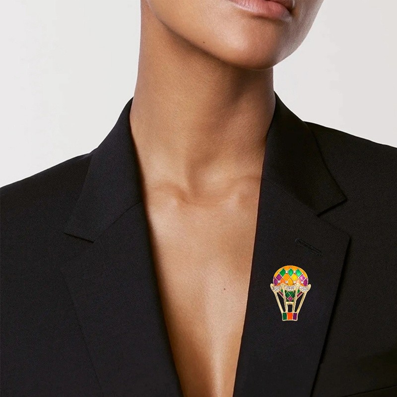1PColorful Hot Air Balloon Brooch Unisex Lapel Pin Women Men Jewelry Accessories