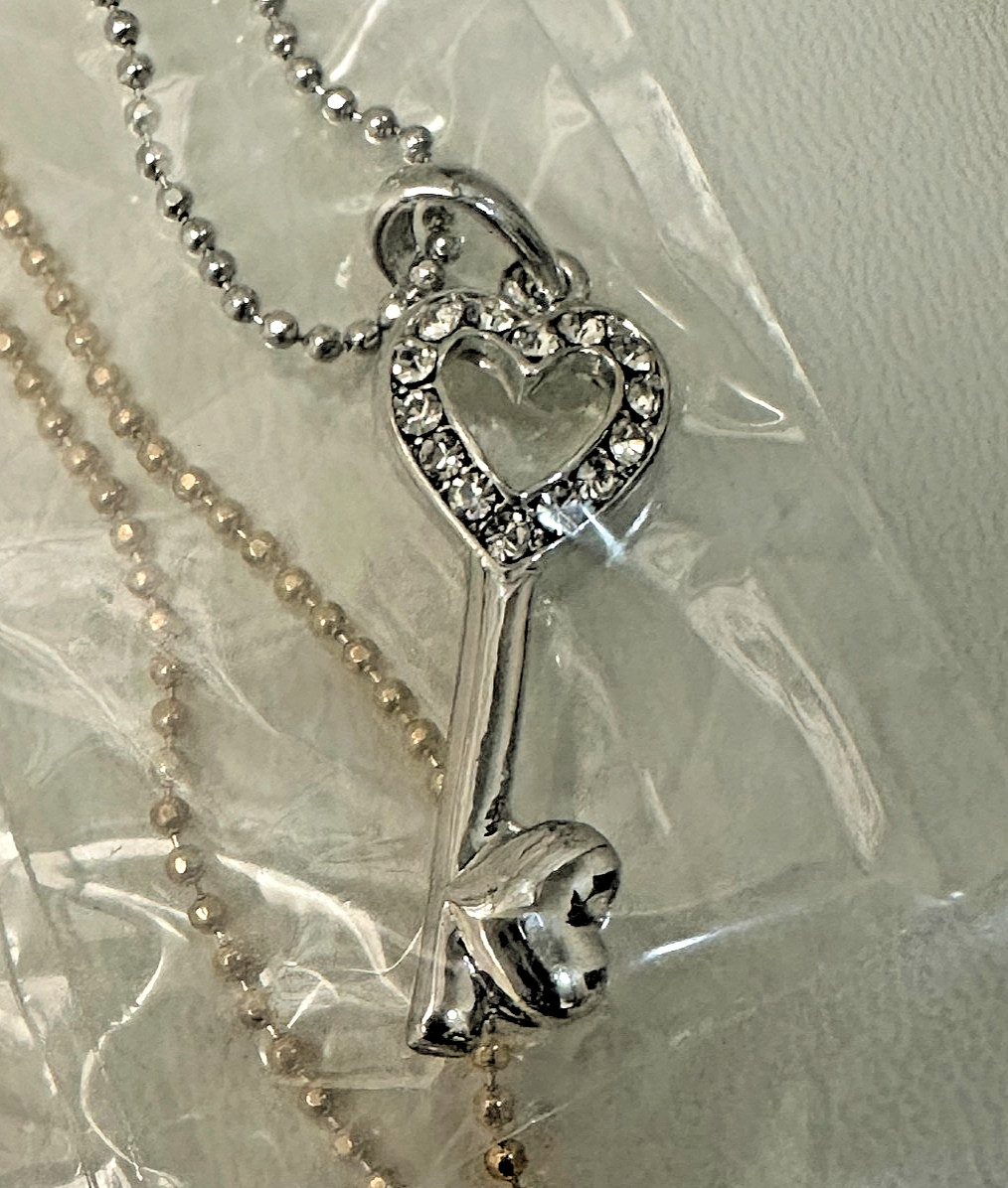 New 20pcs Lot Crystal Charm Pendant Necklaces Jewelry #56 Heart Snowflake Key