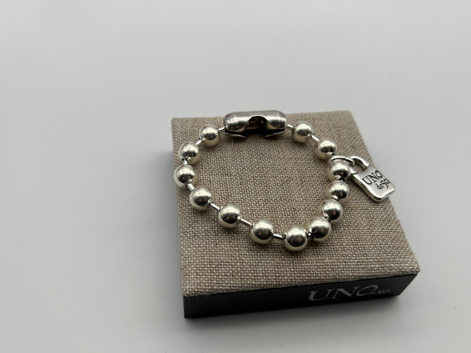 NEW Uno de 50 SNOWFLAKE Bracelet Sterling Silver Plated Beads Size Large