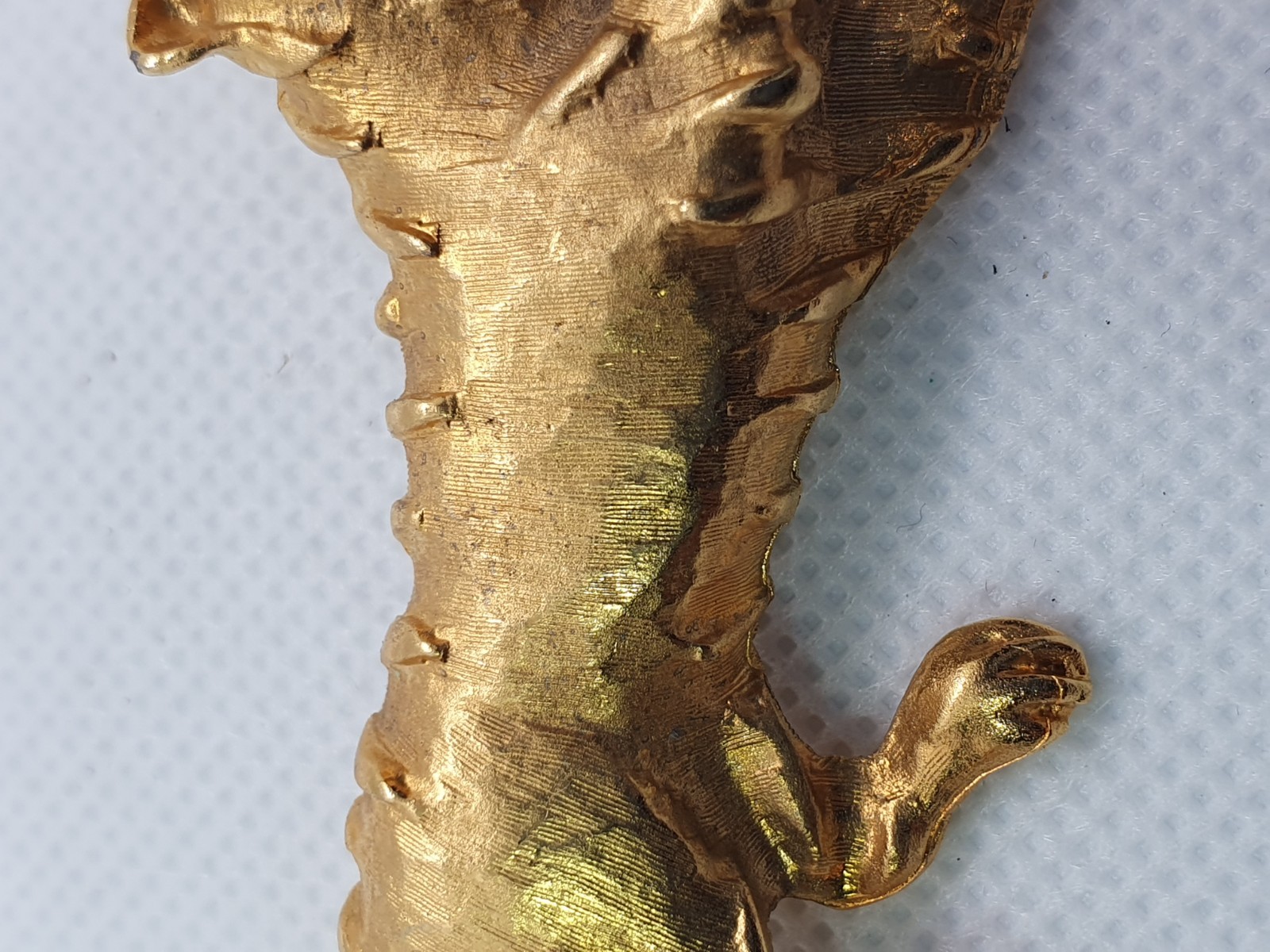 Super Gold Tone Tiger Brooch No Mark