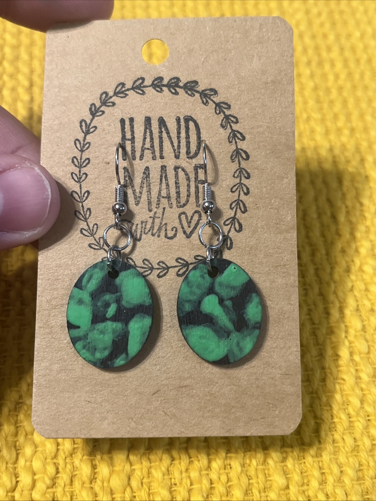 Small Color Pop Earrings NEW Green