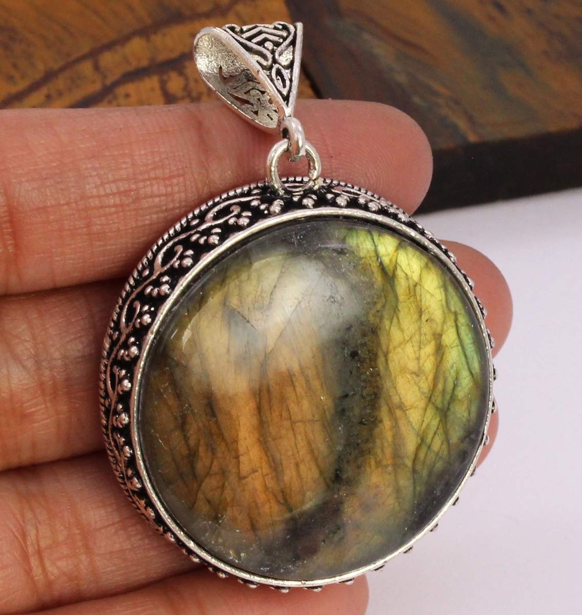Firey Labradorite 925 Silver Plated Handmade Pendant of 1.8″