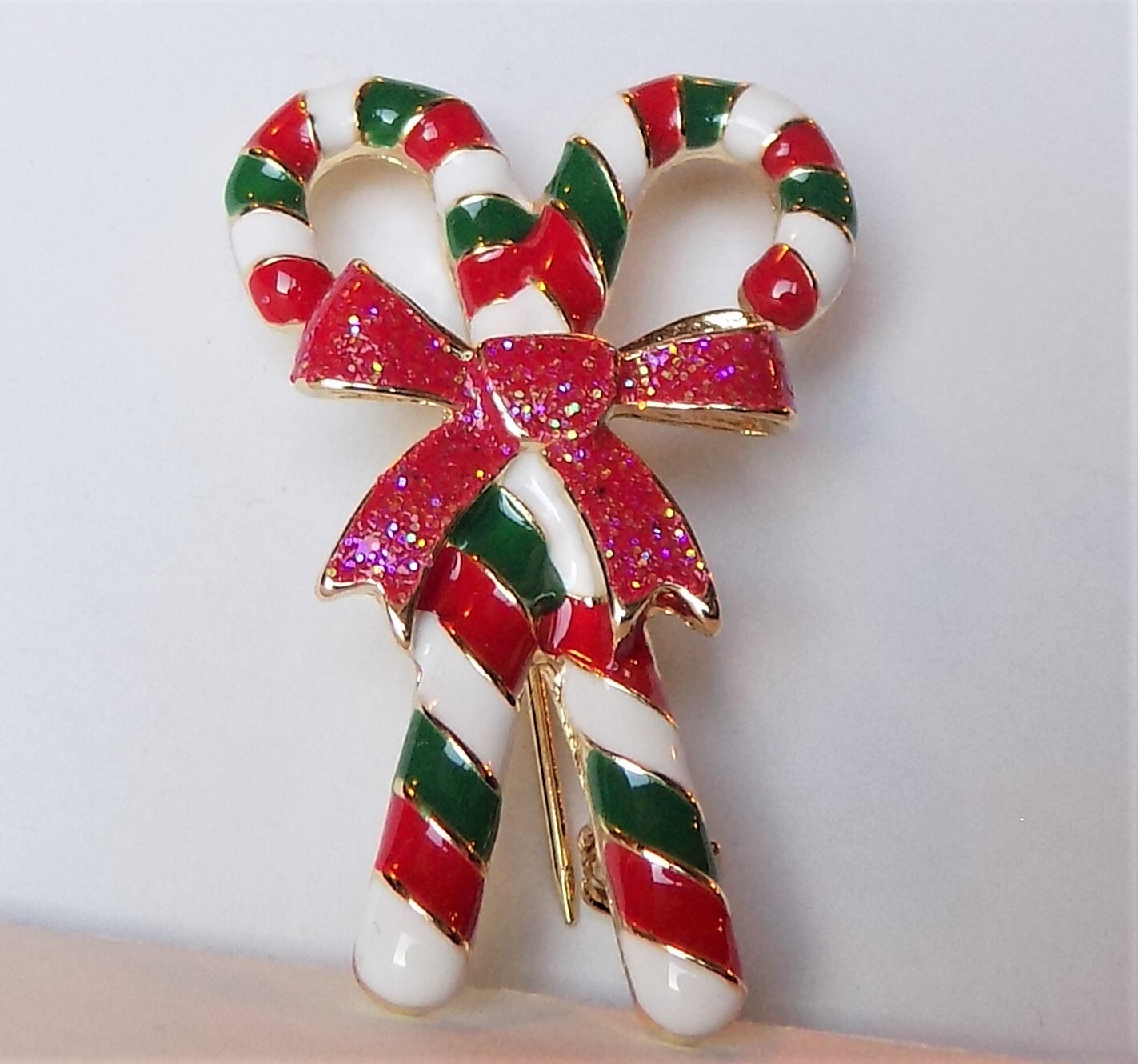 Candy Canes Metal Pin By Roman Inc ~~ Christmas Must-Have
