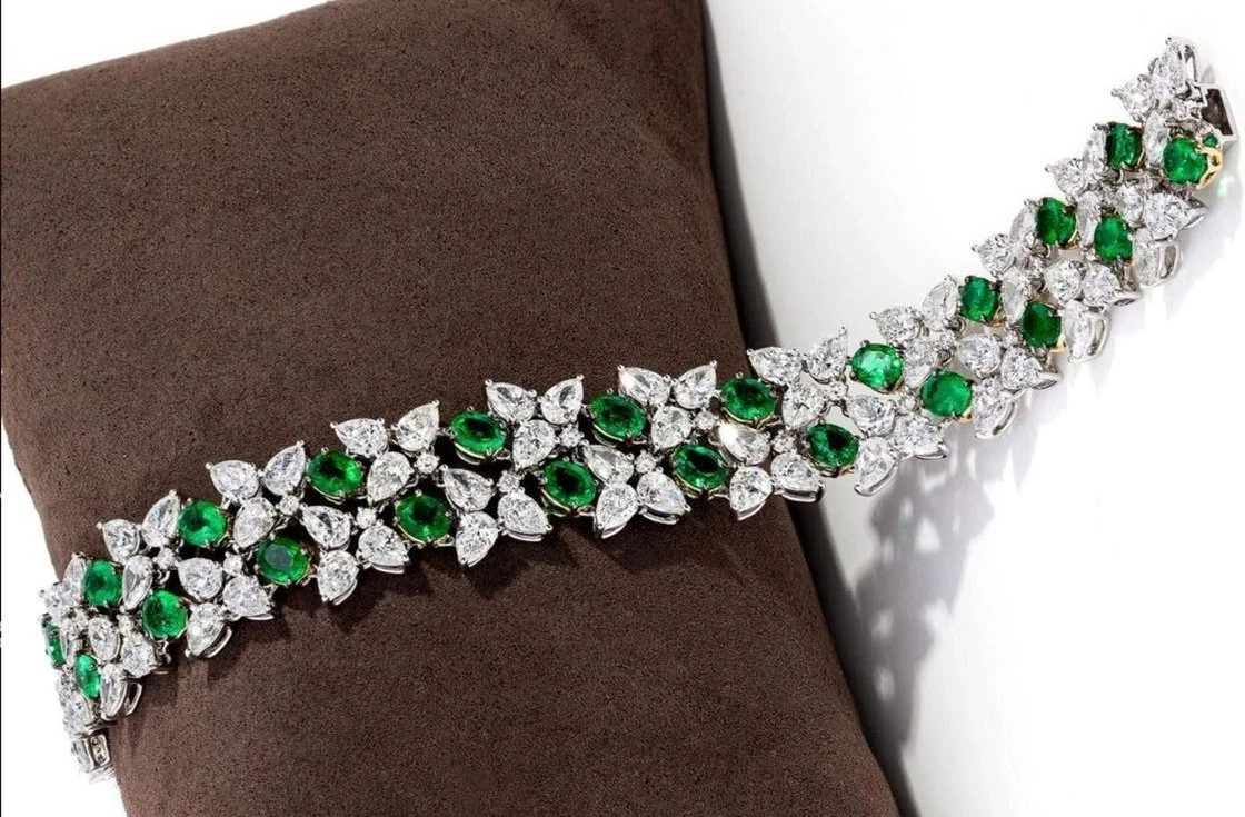 12.0 Ct Pear Cut Simulated Emerald Cluster Tennis Bracelet 14K White Gold Plated