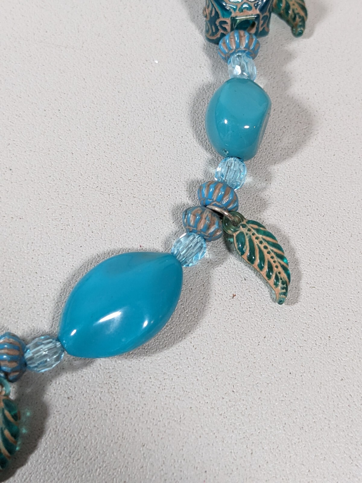 Beach Coastal Boho Blue Acrylic Leaf Charm Bead Bali Style Necklace 18.5 inches