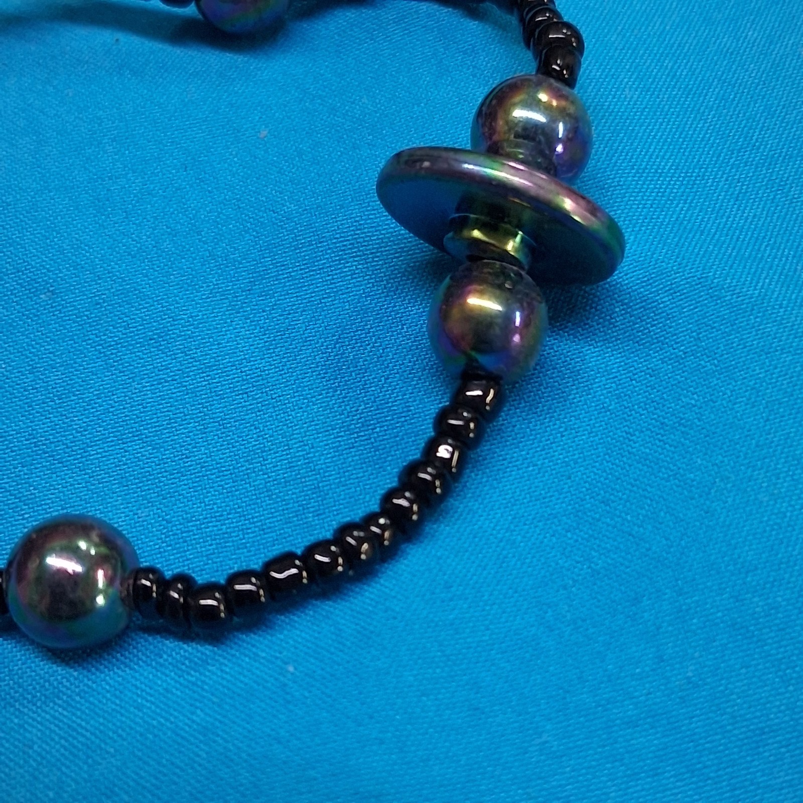 Vintage Black Channel Set Bead Purple Iridescent Accent Stretch Bangle Bracelet