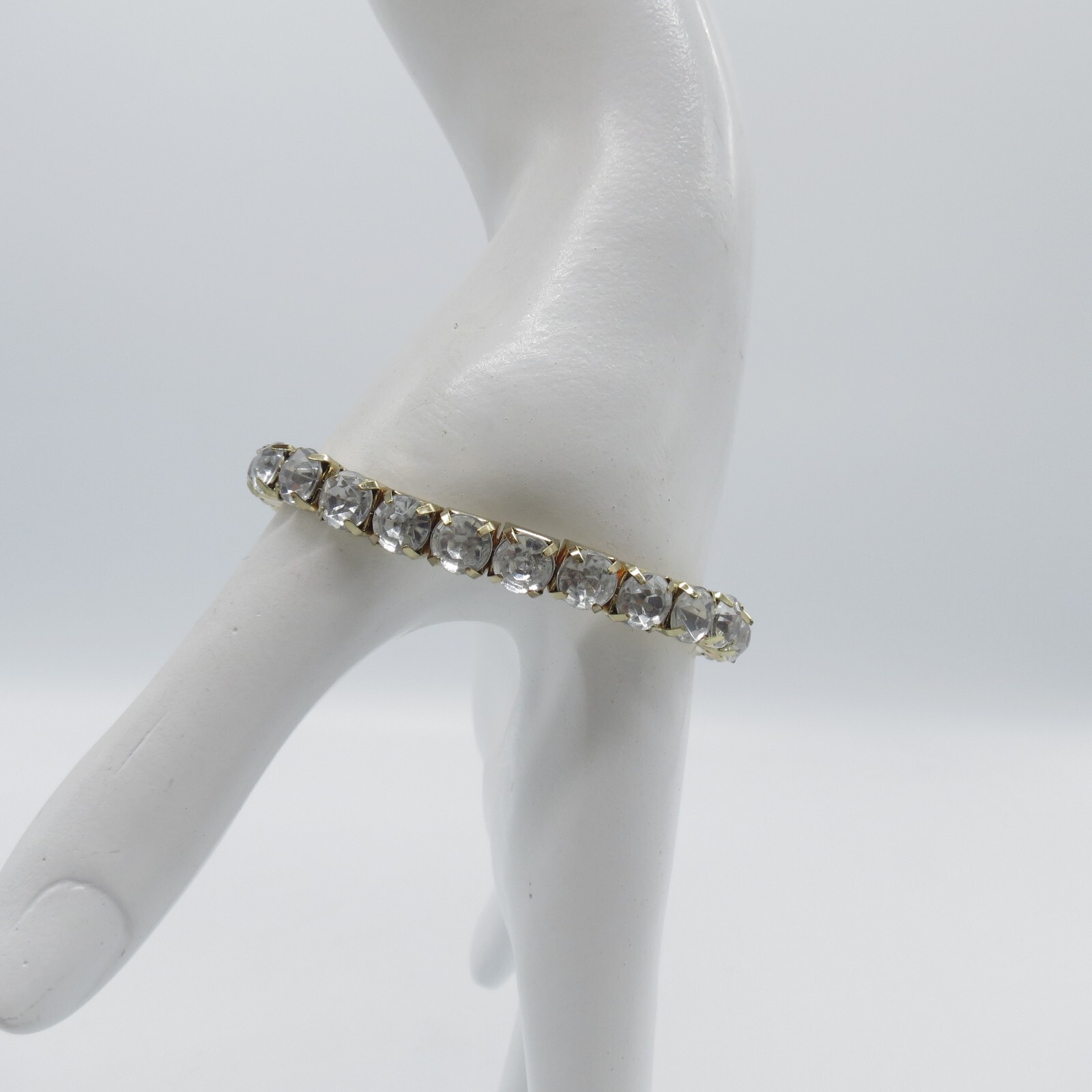 Rhinestone Stretch Bracelet Gold Tone Simple Everyday Wear 7.5″ *