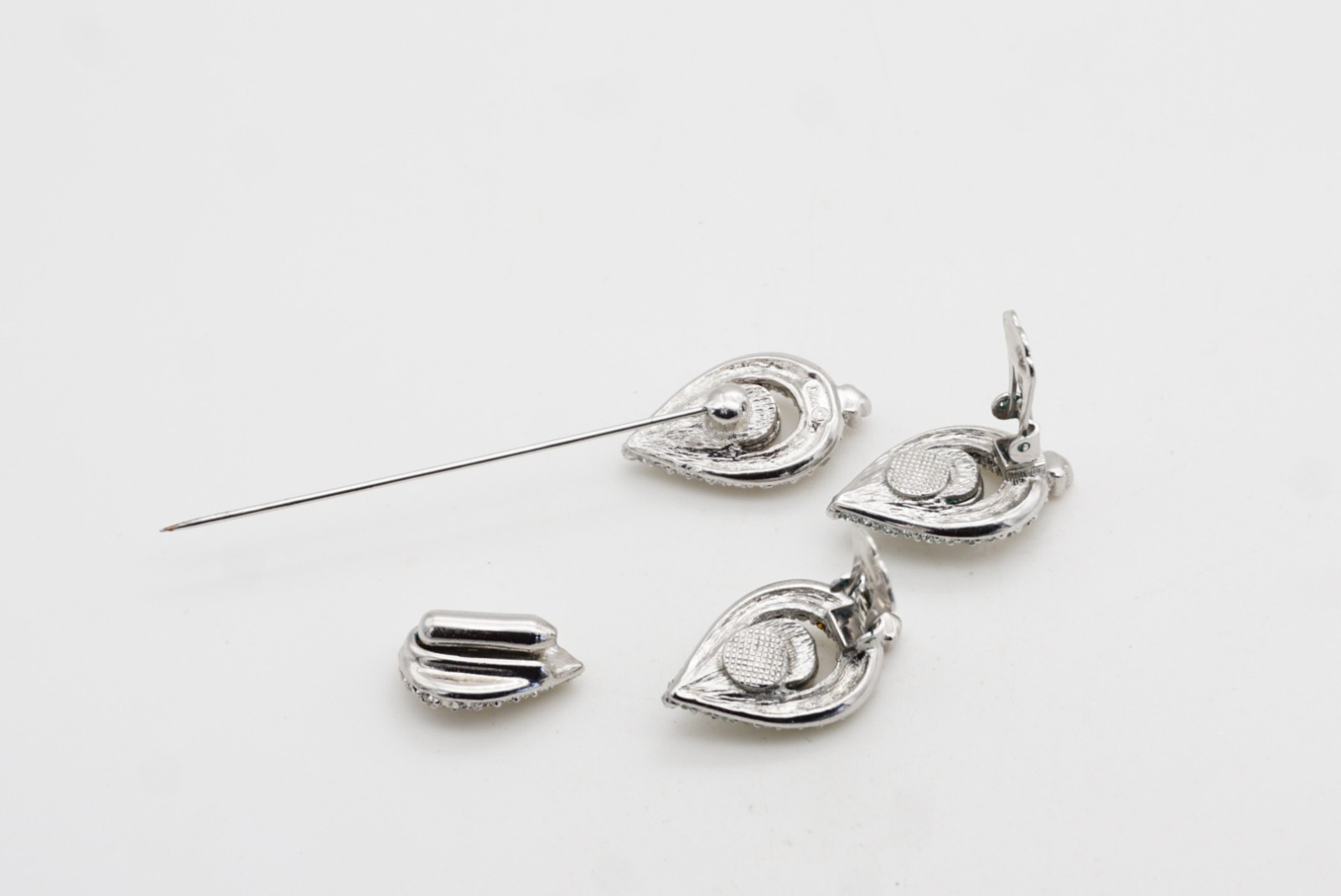 Christian Dior Vintage Peacock Eye Water Drop Whole White Crystals 2 Set, Silver