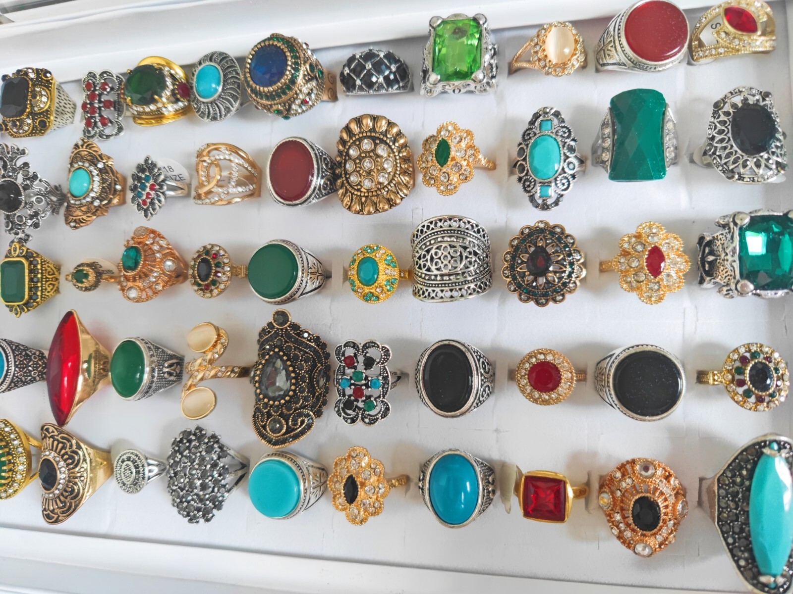 Wholesale 50pcs Lot Vintage Crystal Stone Mix Style Metal Jewelry Ring Men Women