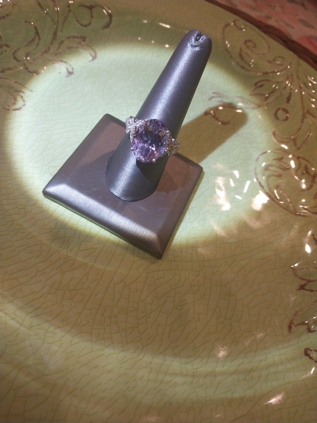 Karis Rose De France Amethyst, White Zircon Floral Rng PlatBond, sz 9, TCW= 9.70
