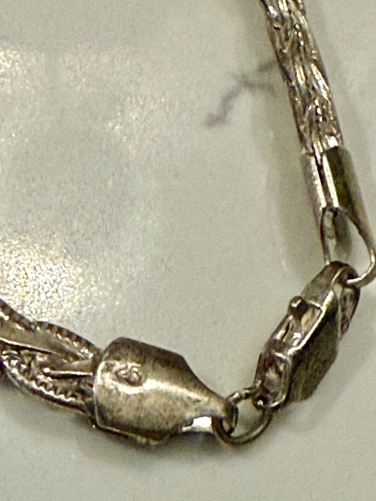 Vintage 925 Sterling Silver Textured Chain Bracelet 13.1 Grams 7.25”
