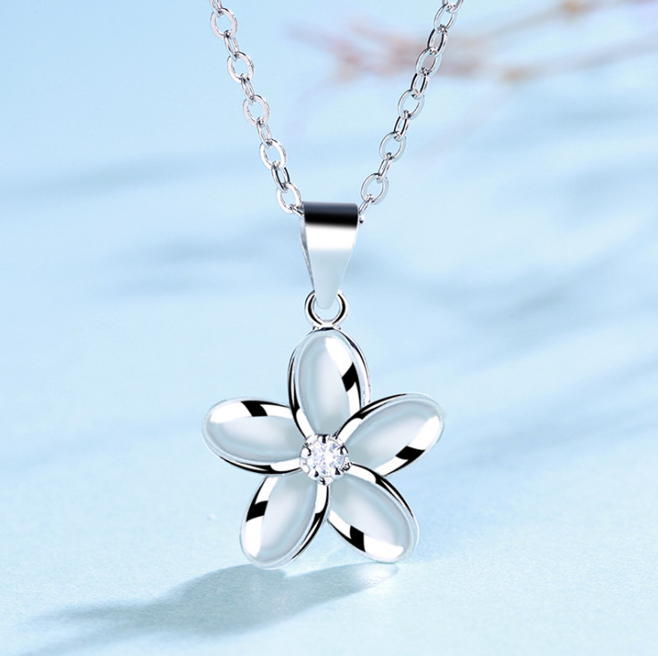925 STERLING SILVER HAWAIIAN PLUMERIA FLOWER CZ PENDANT NECKLACE 18″ CHAIN B40