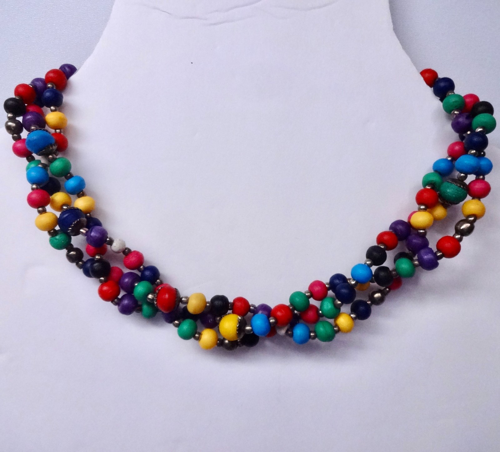 Colorful Bright Intertwined Bead Necklace 19″ Silver Hook & Eye Clasp